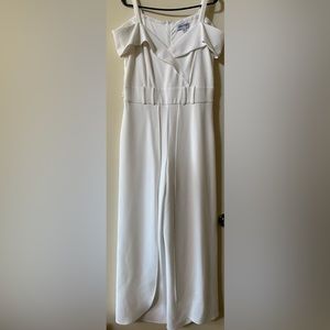 White Shelby and Palmer Jumpsuit Size 10